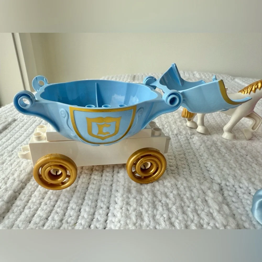 LEGO Duplo Disney Princess Cinderella's Carriage 6153. - Picture 5 of 9